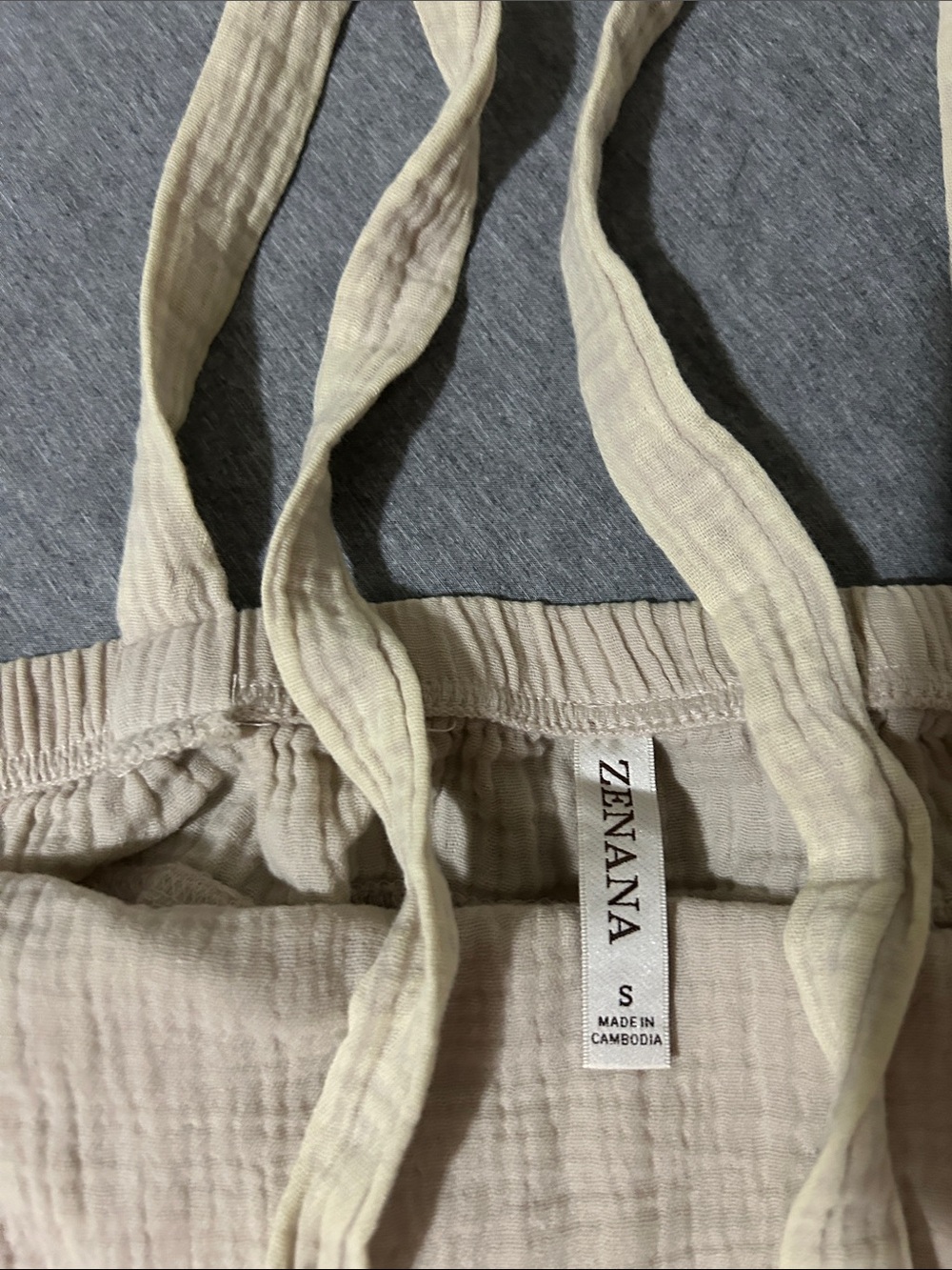 Zenana Outfitters Cream Linen like short romper Size S